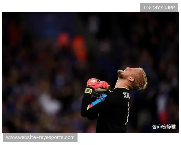 贝林厄姆恢复训练与阿诺德同框亮相 展现回归之势引发球迷热议